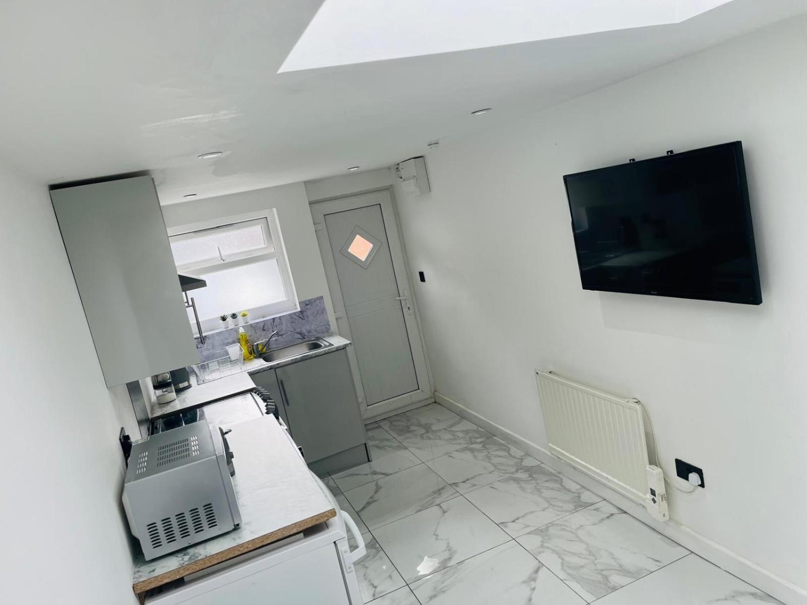 Chalet Cosy Ground Floor Apartment-free Parking Manchester